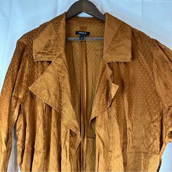 TORRID Women’s Size 1 1X 14-16 Jacket Coat Topper Polka-Dot Trench Style - Picture 9 of 16